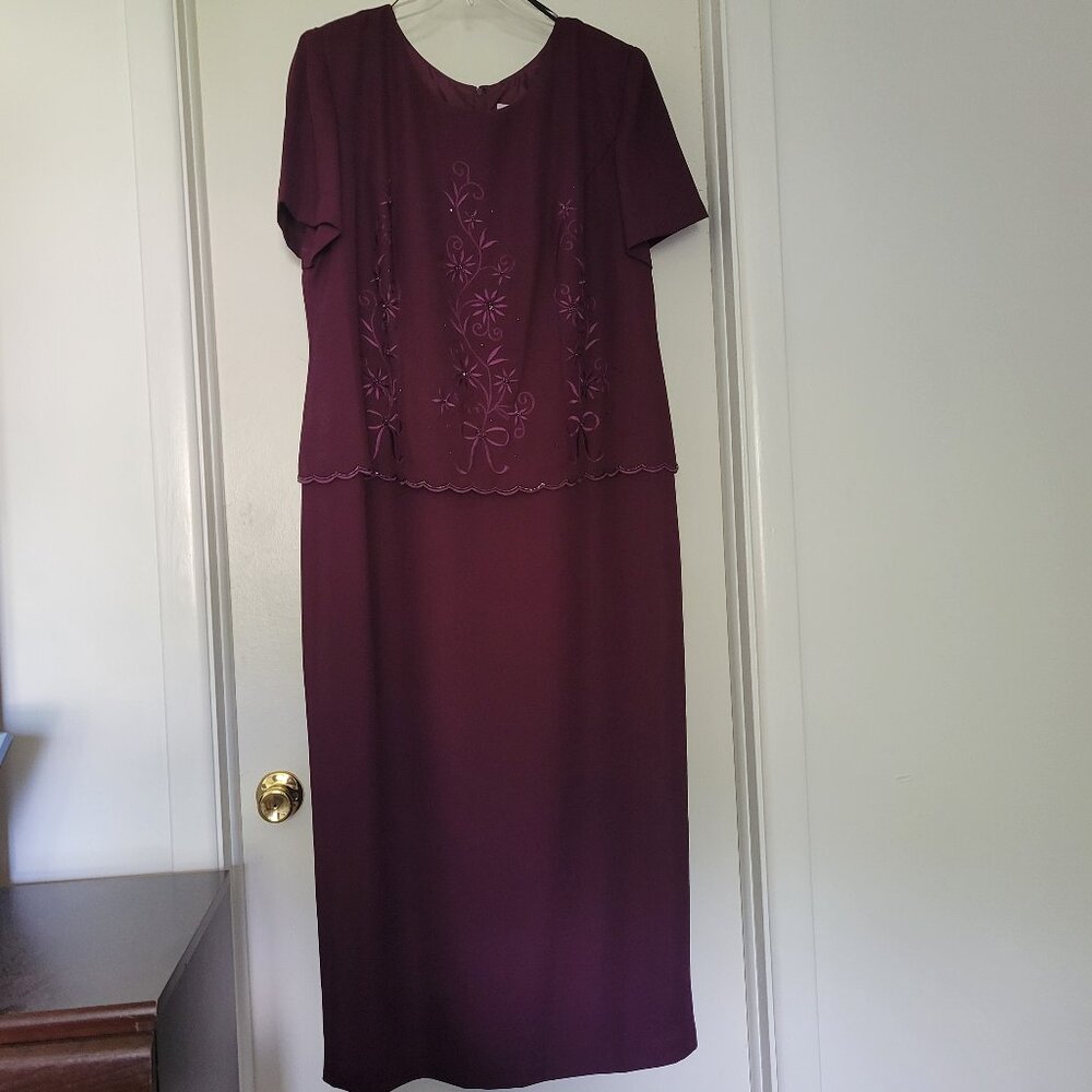 Women's evening dress - Eggplant, size 18W